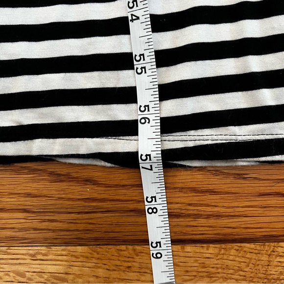 ANN TAYLOR Black White Striped Maxi Dress Racerback Medium Chic Vacation - Picture 10 of 10